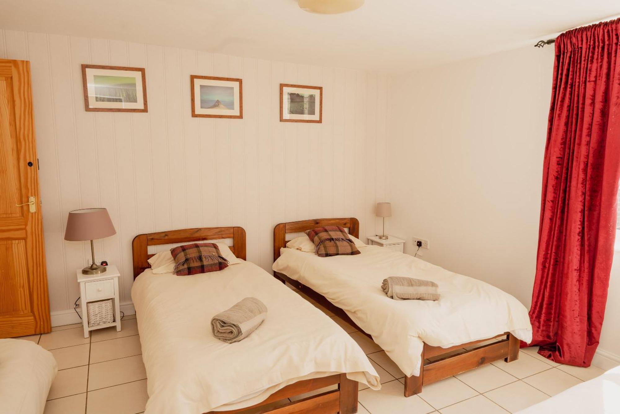 Hideout Manor - Jekyll & Hideout Villa York Ngoại thất bức ảnh